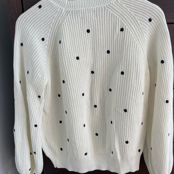 Lucky Brand cream sweater with black polka dots. - Picture 3 of 3